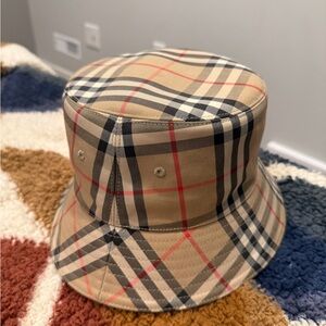Burberry Classic Bucket Hat